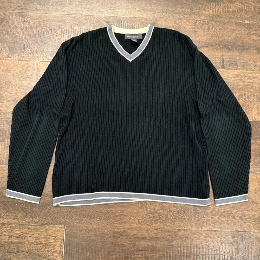 Banana Republic Mens V-Neck Ribbed Cotton Sweater Black Grey Tipping Large